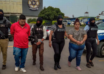 DPI captura a pareja dedicada al robo de vehículos en Tegucigalpa