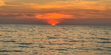 Roatan el punto mas Azul en el Caribe