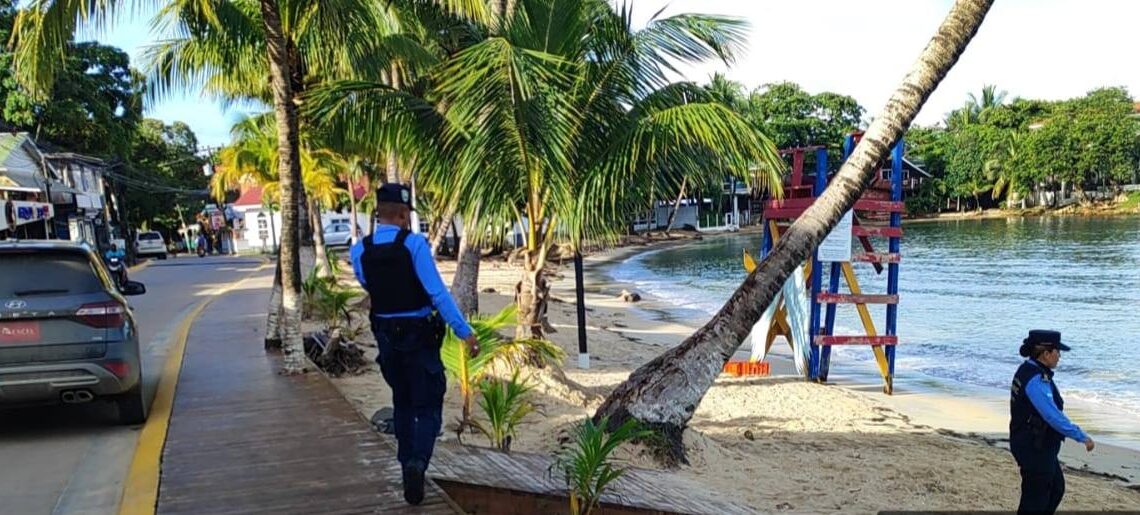 Operativos de Prevencion realiza la policia nacional en Roatan