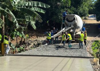 Se realiza construccion de tramo de Calle Monte Placentero