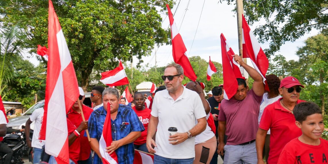 Isla Bonita se pinto de Rojo