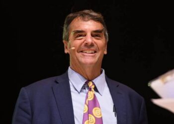 Próspera, junto al inversionista Tim Draper, lanza en Roatán una competencia de startups