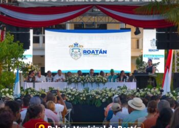Poblacion respalda cabildo abierto de la alcaldia de Roatan